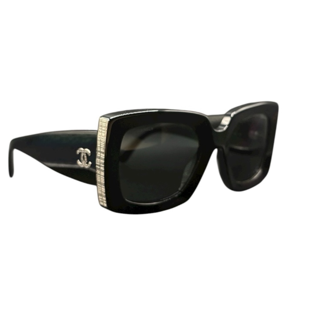 Chanel Black Oversized Sunglasses - 5332-A - Picture 3 of 9